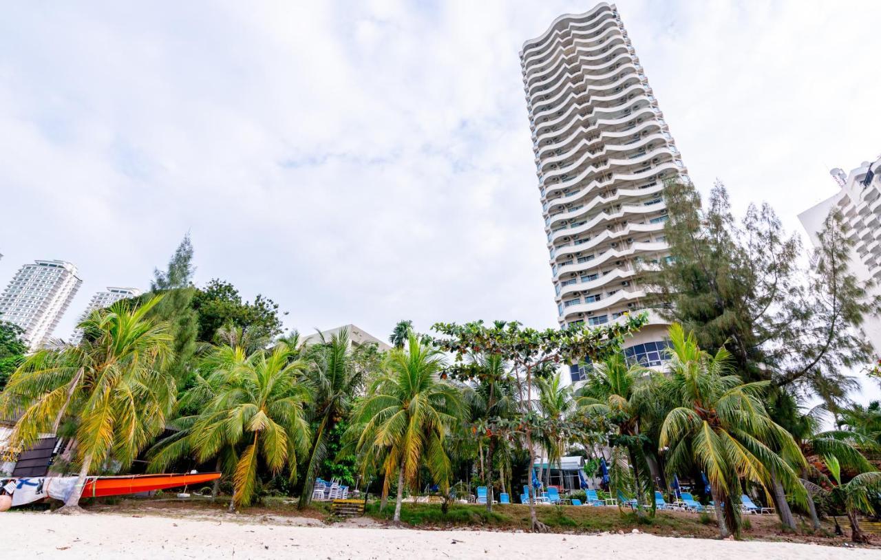 Romantic Couple Suite + Beach-Front Balcony Tanjung Bungah  Eksteriør bilde